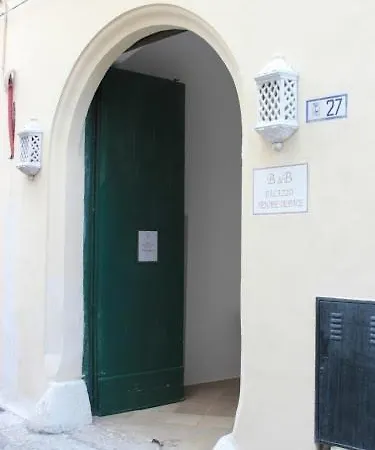 住宿加早餐酒店 Palazzo Senape De Pace 3*