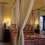 Palazzo Senape De Pace Couette-café