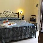 Palazzo Senape De Pace Couette-café