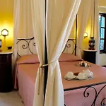 Palazzo Senape De Pace Bed & Breakfast 3*