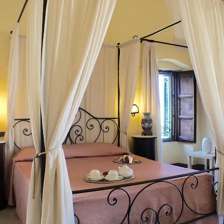 فندق مبيت وإفطار Palazzo Senape De Pace