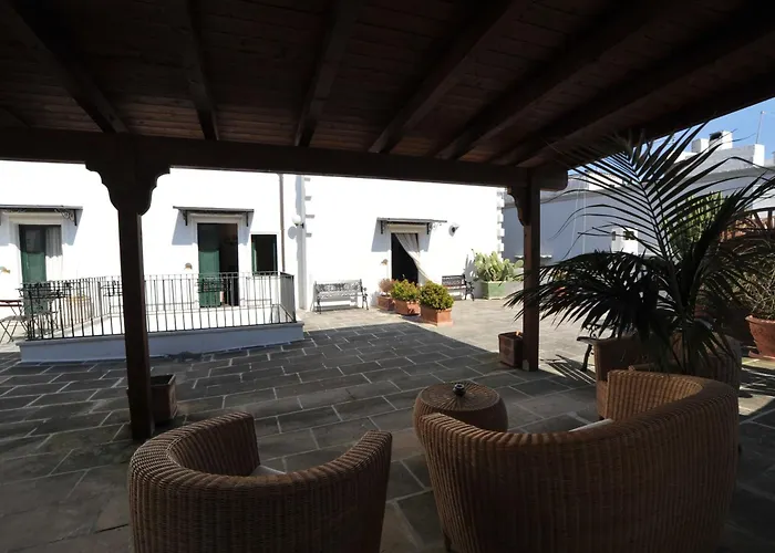 فندق مبيت وإفطار Palazzo Senape De Pace غالّيبولي